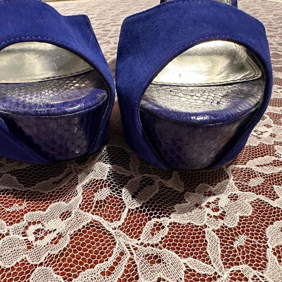 Bebe platform blue shoes !! - Picture 11 of 16